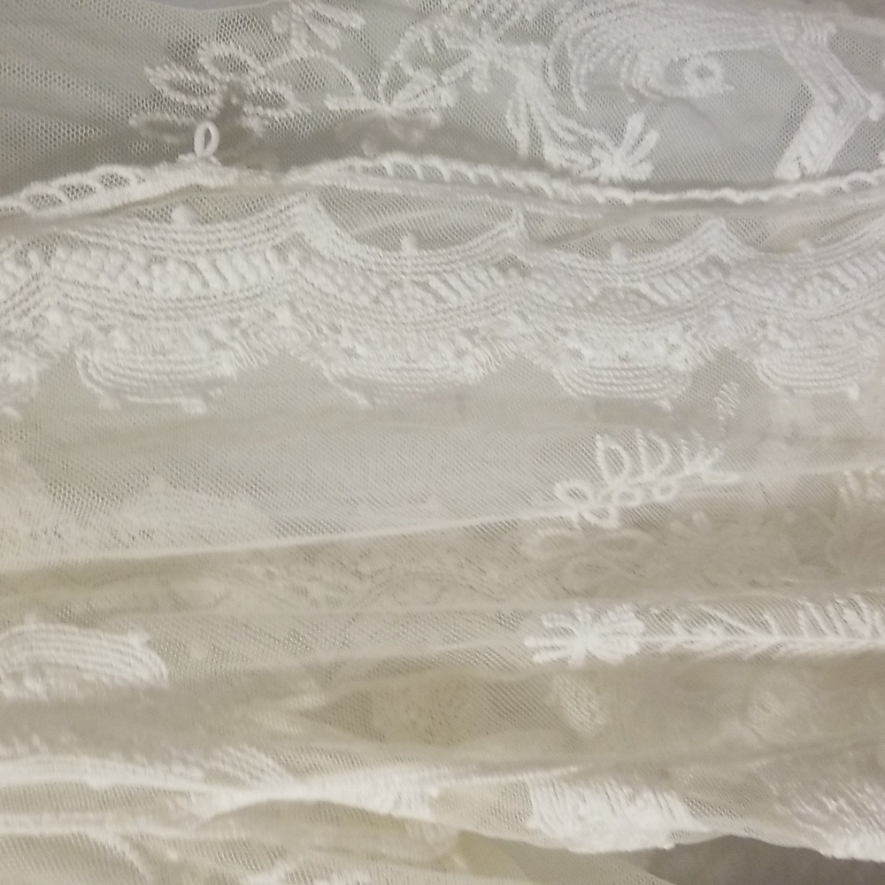 Nina Leonard size large ladies boho lace design top sweater white floral mesh - Picture 4 of 6